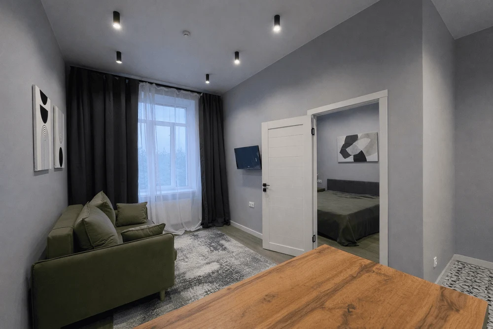 Октябрьская набережная 110(2)